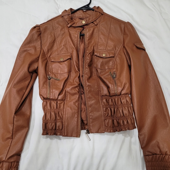 Jacket - Picture 1 of 4